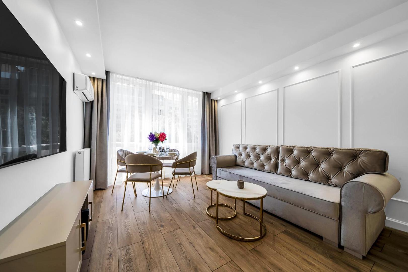 Warsaw Centrum Apartment - Workspace, Balcony - By Rentujemy Dış mekan fotoğraf